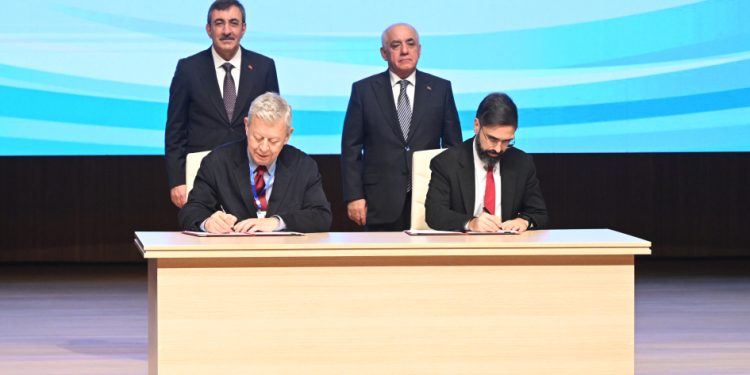 “SOCAR Türkiyə” “GAMA Enerji” arasında satış müqaviləsi imzalandı