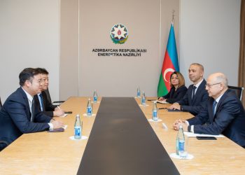 Energetika naziri Nan Yi ilə görüşüb