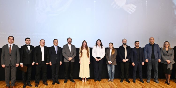 Arzu Əliyeva film təqdimatında