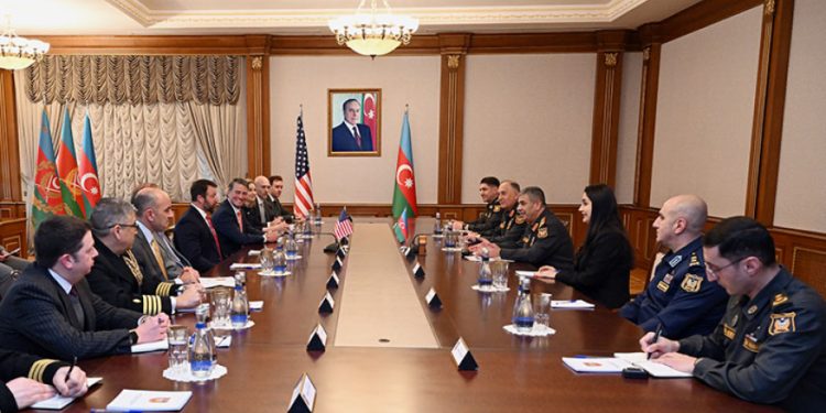 Zakir Həsənov ABŞ nümayəndə heyəti ilə görüşüb