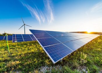 Azərbaycanda günəş və külək enerjisi istehsalı 27 faizədək artıb