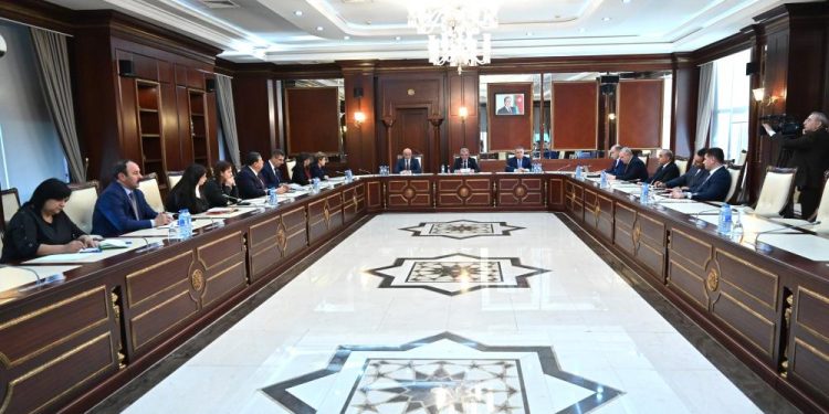 Milli Məclisin İctimai birliklər və dini qurumlar komitəsinin 2026-cı ilin yaz sessiyasında ilk iclası keçirilib