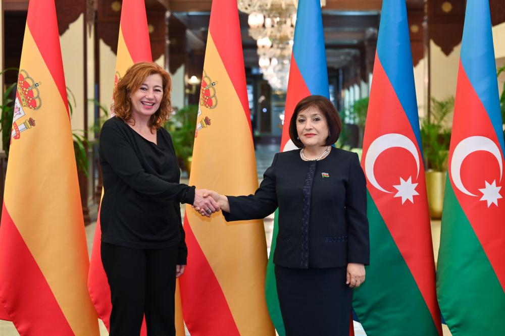 Milli Məclisin sədri Sahibə Qafarova İspaniya Krallığı Deputatlar Konqresinin sədri ilə görüşüb