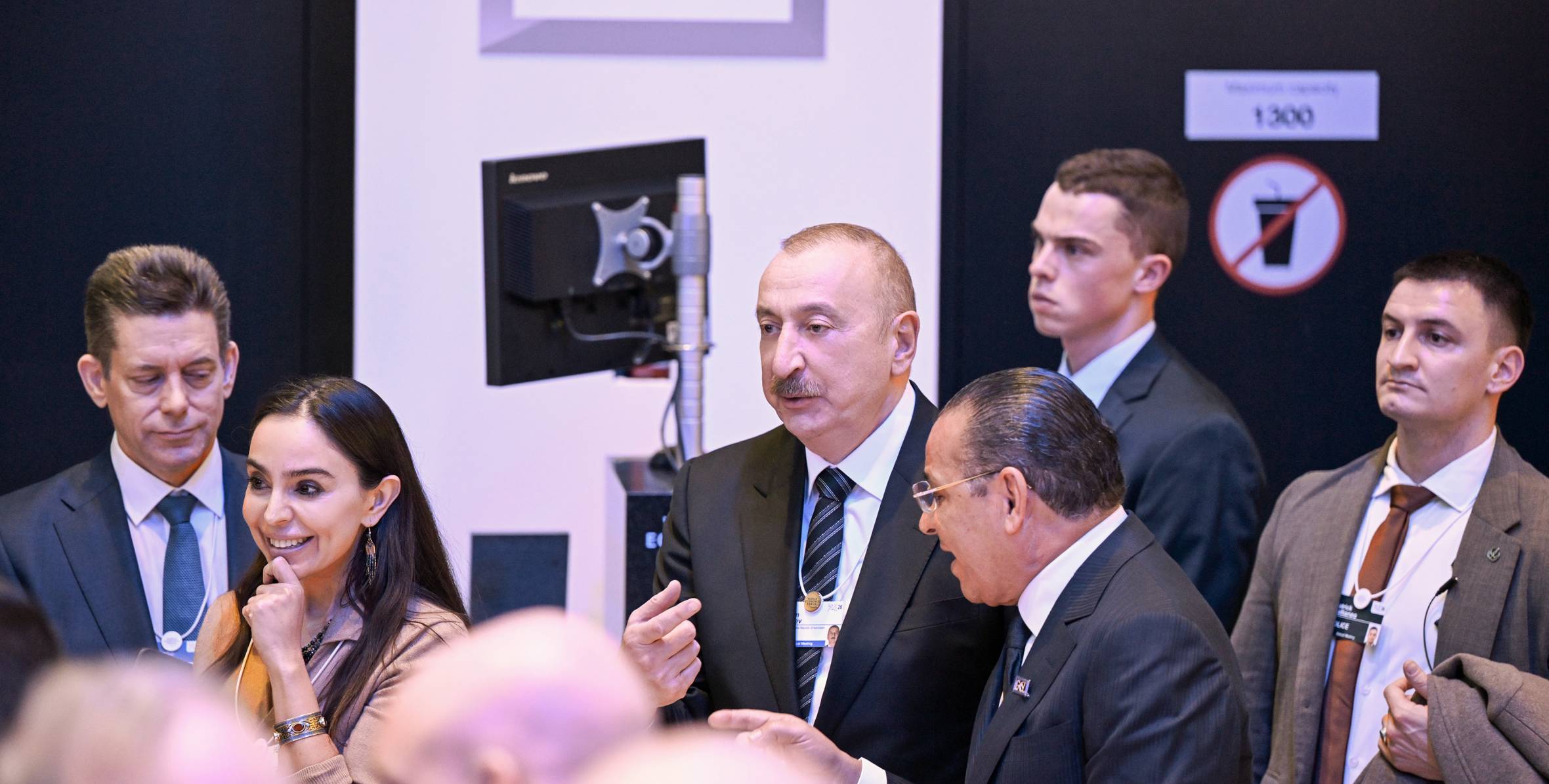 İlham Əliyev Ümumdünya İqtisadi Forumu çərçivəsində panel iclasda iştirak edib