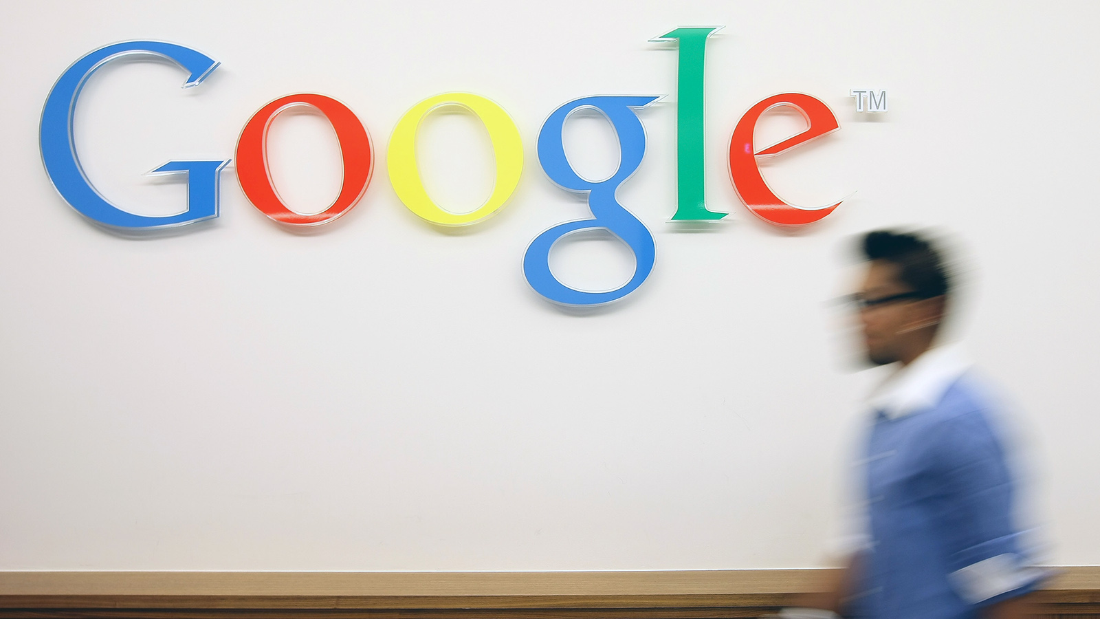 "Google" süni intellektin funksiyalarını məhdudlaşdırıb