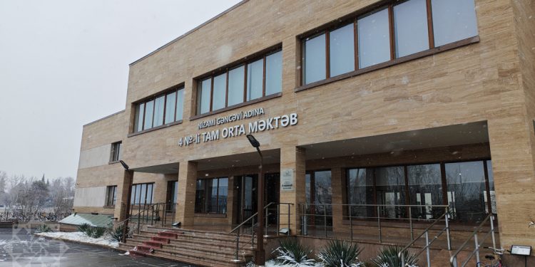 Nizami Gəncəvi adına Xankəndi məktəbində 1000-dən çox şagird təhsil alır