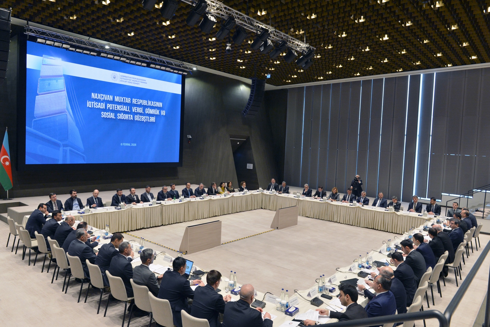 Naxçıvanın iqtisadi potensialı və tətbiq edilən güzəştlərlə bağlı tədbir keçirilib