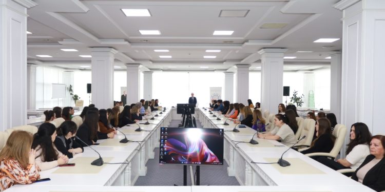 MEK-də növbəti könüllülük proqramı başa çatıb