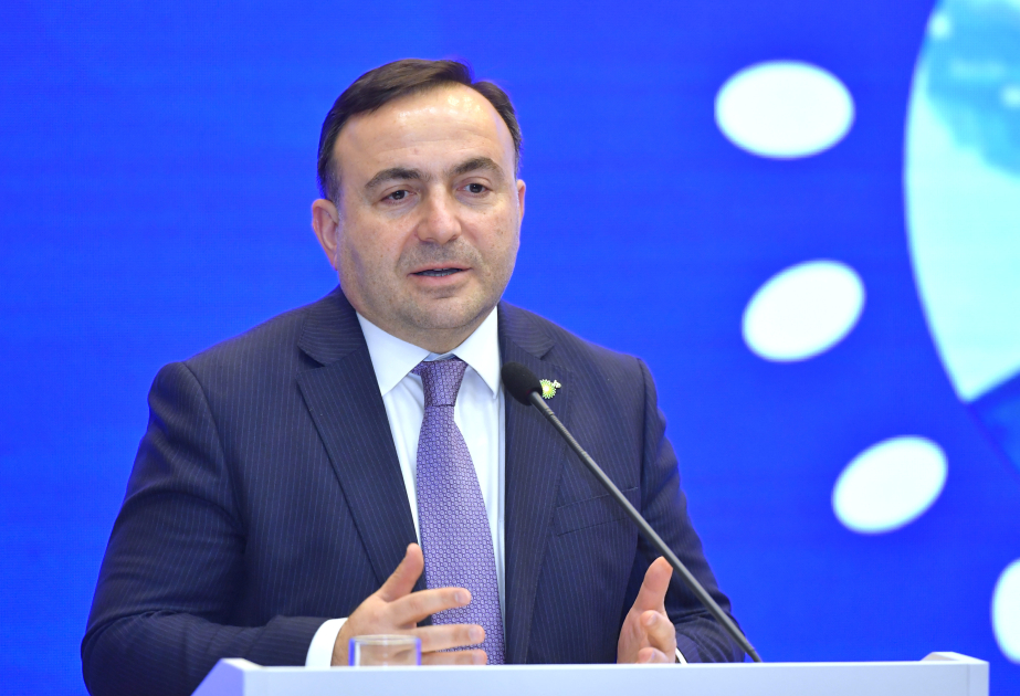 Bəxtiyar Aslanbəyli: "Tələbələrdə müstəqil öyrənmə qabiliyyətləri formalaşmalıdır"