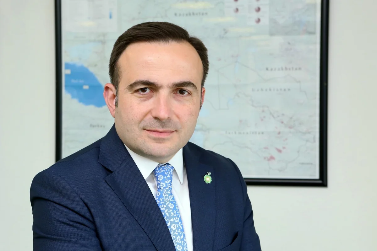 bp Azərbaycanın vitse-prezidenti Birləşmiş Krallığın Britaniya Imperiyası Ordeninin fəxri tituluna layiq görülüb