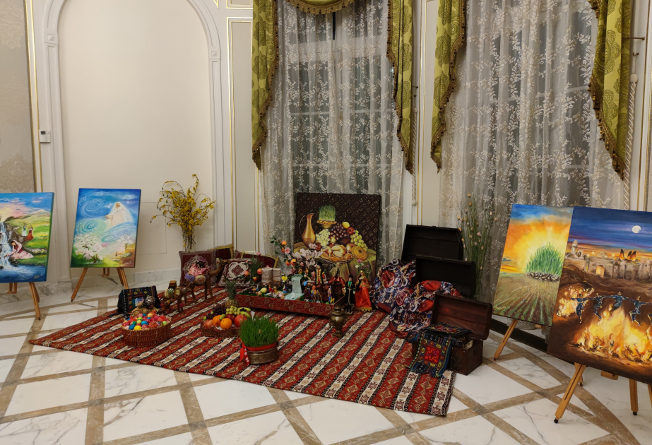 Parisdə Novruz bayramı münasibətilə xalça sərgisi açılıb