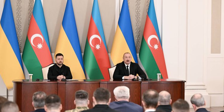 Azərbaycan və Ukrayna prezidentləri mətbuata bəyanatlarla çıxış ediblər