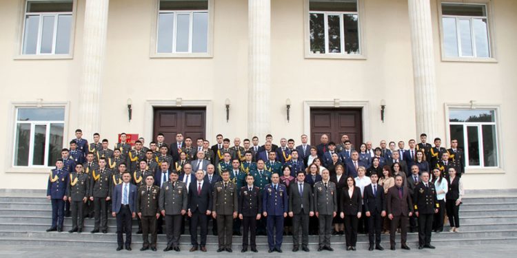 Hərbi təhsil sistemində elmi-tədqiqat işinə maraq güclənib – Kursant Hərbi Elmi Cəmiyyətinin 21-ci Konfransı