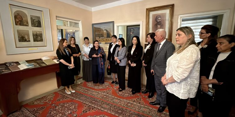 Böyük Azərbaycan şairi Xaqani Şirvaninin 900 illik yubileyinə həsr olunan elmi-praktik konfrans