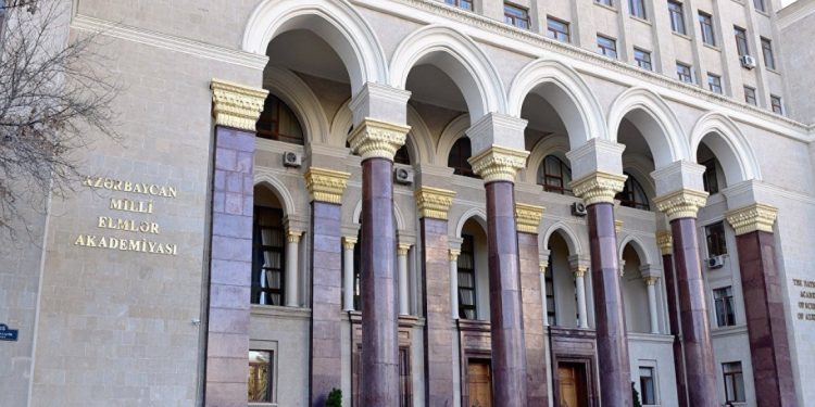 Azərbaycanda nadir elementlərlə zəngin yeni ərazilər müəyyən edilib