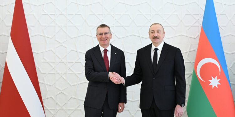 Azərbaycan-Latviya sənədləri mübadilə edilib