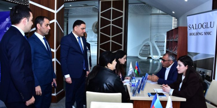 Ağstafada keçirilmiş əmək yarmarkasında 82 vakansiya təqdim edilib