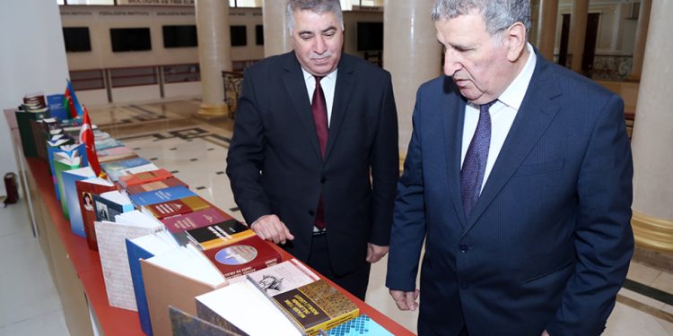 AMEA-da elmi konfrans: Türkoloji Qurultay – 100