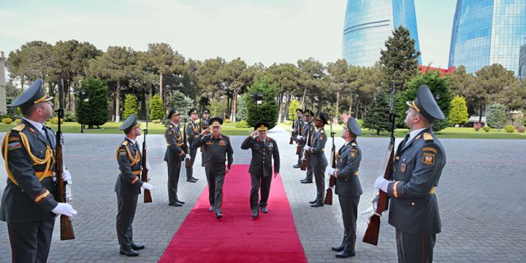 Türkiyənin Quru Qoşunları komandanı ölkəmizdə rəsmi səfərdədir