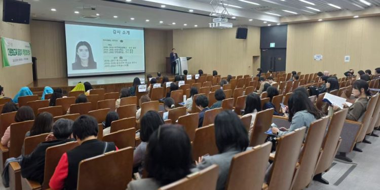 Koreyada Azərbaycanın multikultural dəyərləri təbliğ olunur