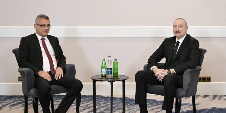 İlham Əliyevin Antalyada Şimali Kipr Prezidenti ilə görüşü olub