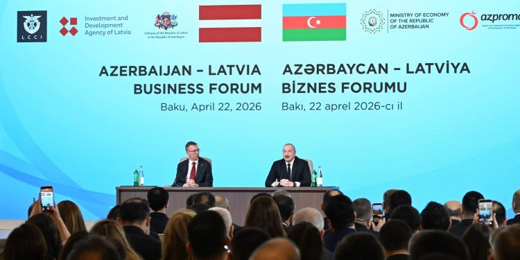 İlham Əliyev və Latviya Respublikasının Prezidenti Edqars Rinkeviçsin iştirakı ilə Azərbaycan-Latviya biznes-forumu keçirilib