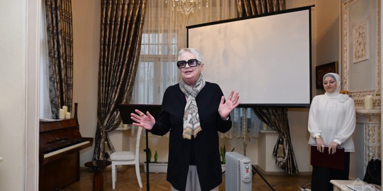 Azərbaycan bəstəkarlarının əsərləri “Gedim bir az ağlayım” adlı romans gecəsində təqdim olunub