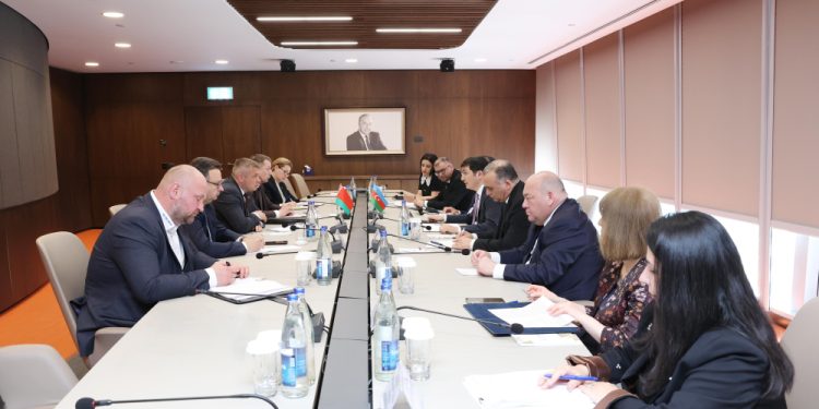 Azərbaycan və Belarus arasında sənaye sahəsində əməkdaşlığın genişləndirilməsinə dair fikir mübadiləsi aparılıb
