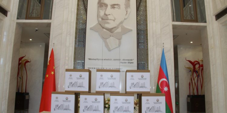 Heydər Əliyev Fondu Çində xüsusi qayğıya ehtiyacı olan uşaqlar üçün xeyriyyə tədbiri təşkil edib