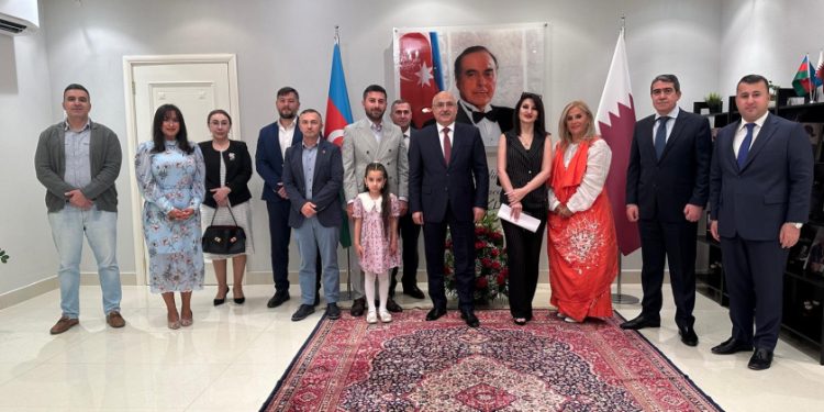 Qətərdə Heydər Əliyevin 103-cü ildönümü böyük ehtiramla anılıb