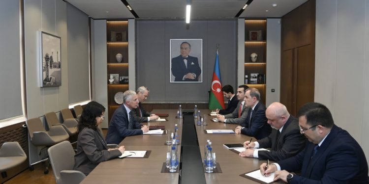 Böyük Britaniyanın səfiri Fergus Auldun Azərbaycanda diplomatik fəaliyyəti başa çatıb